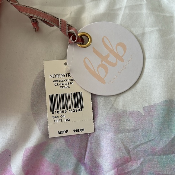 btb Los Angeles Pink & White Straw Clutch NWT - Picture 7 of 7